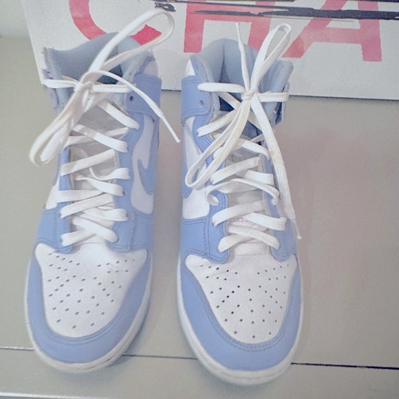 Light blue high top Jordan 1s - Picture 2 of 3